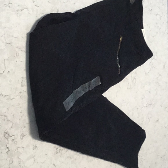 American Eagle Outfitters Black jogging crop 14 - Picture 9 of 10